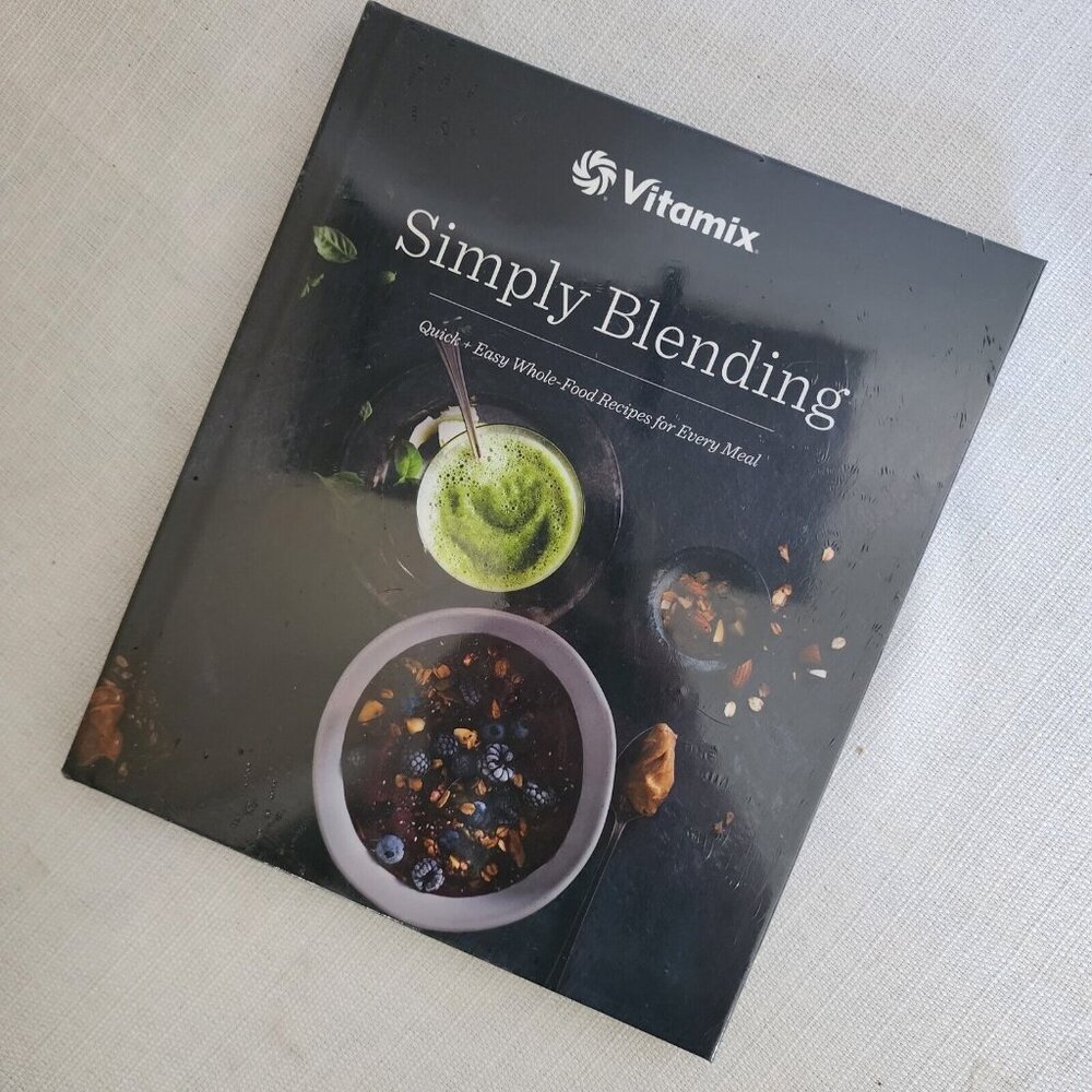 New in Package Vitamix Book Simply Blending